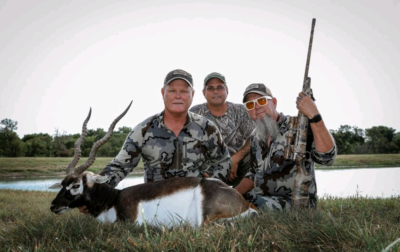 blackbuck hunting pic - Guns.com article