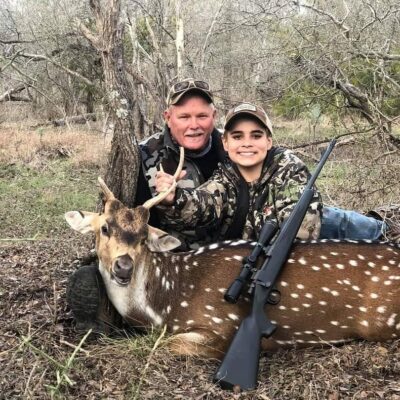 Jayden Oakes December Hunting Trip - 2020 Axis Hunt